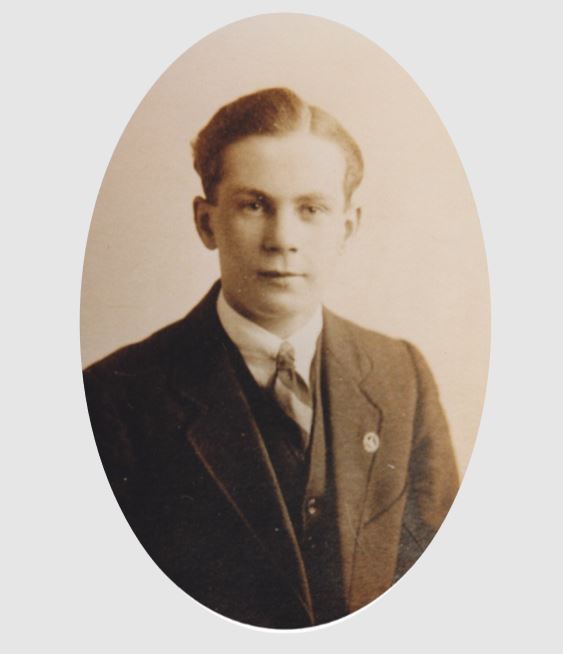 Private Herbert Hale (37976)