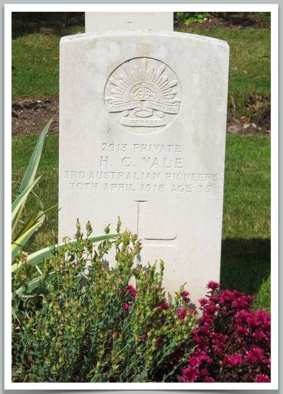 Private Hubert Chamberlain Vale (2913)